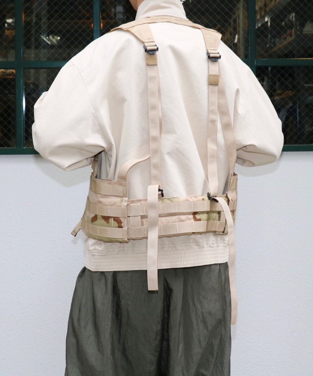U.S MILITARY / MOLLE FIGHTING LOAD CARRIER VEST