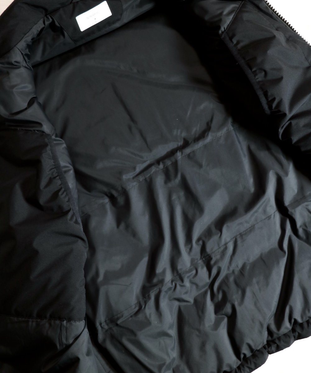 ACRONYM / GORE TEX® INFINIUM™ WINDSTOPPER PRIMALOFT® MODULAR LINER