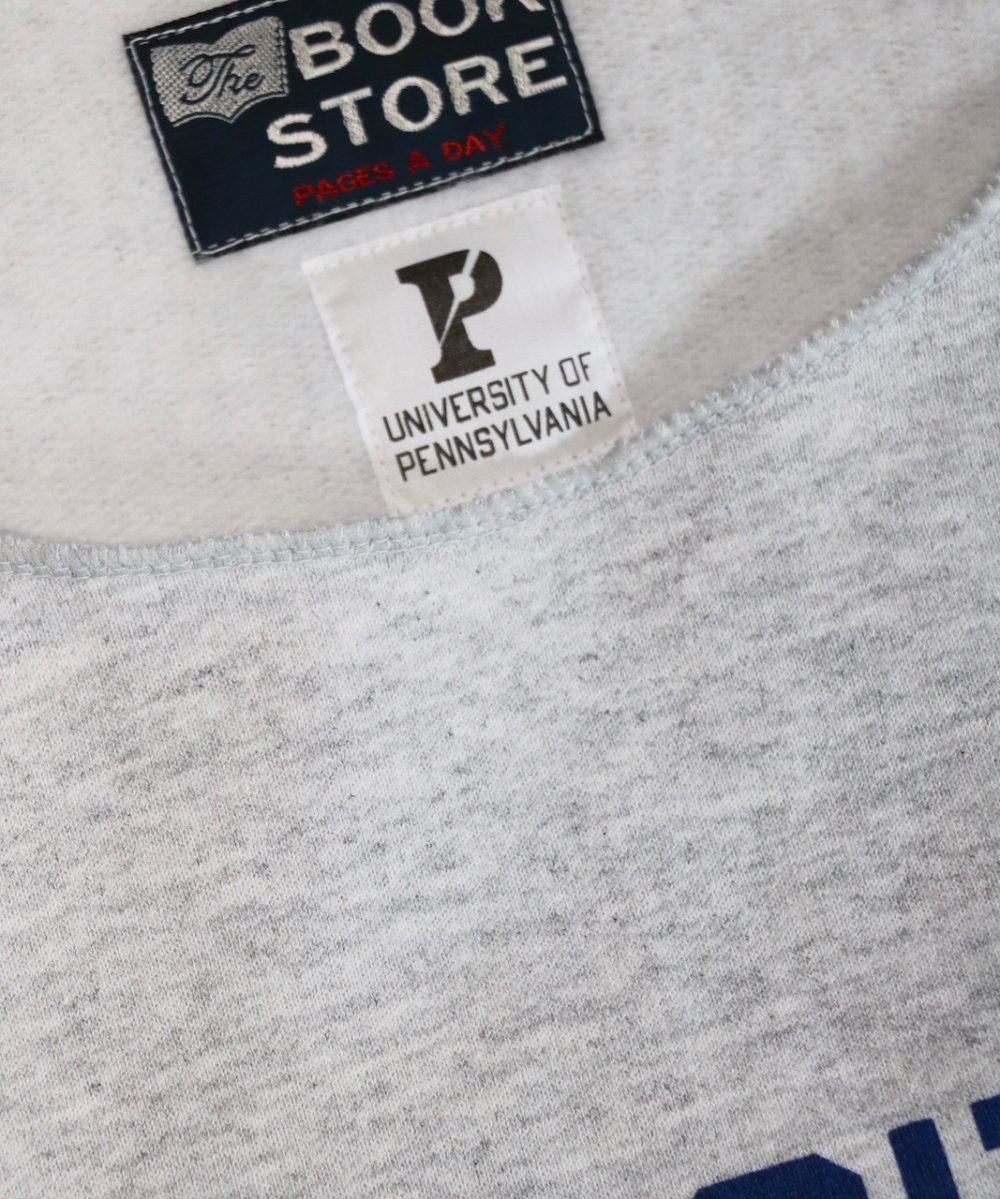 The BOOK STORE / PENN BASQUE PRINTED SWEAT