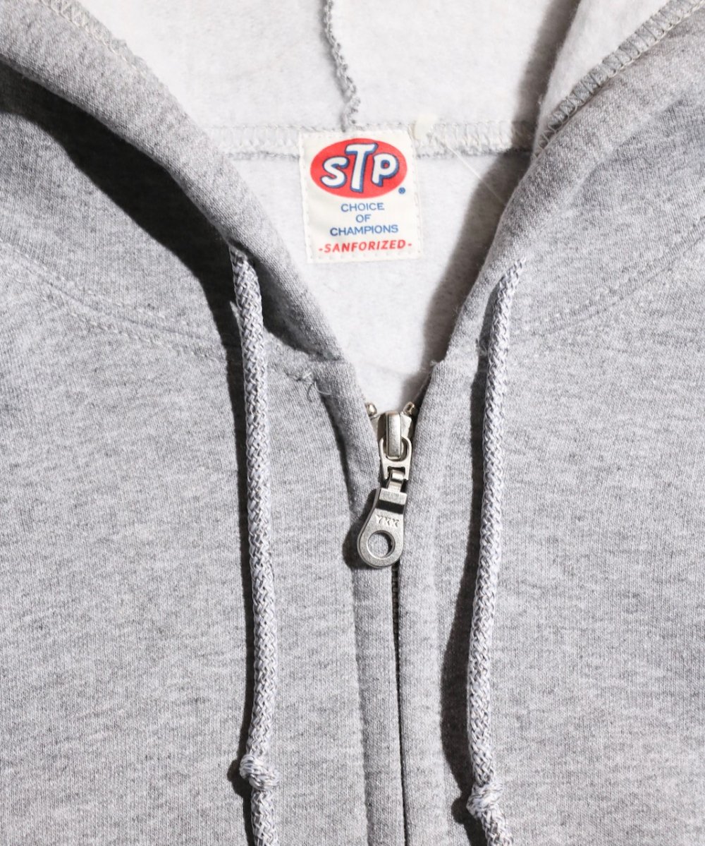 STP / CHECKER LOGO ZIP-UP HOODIE