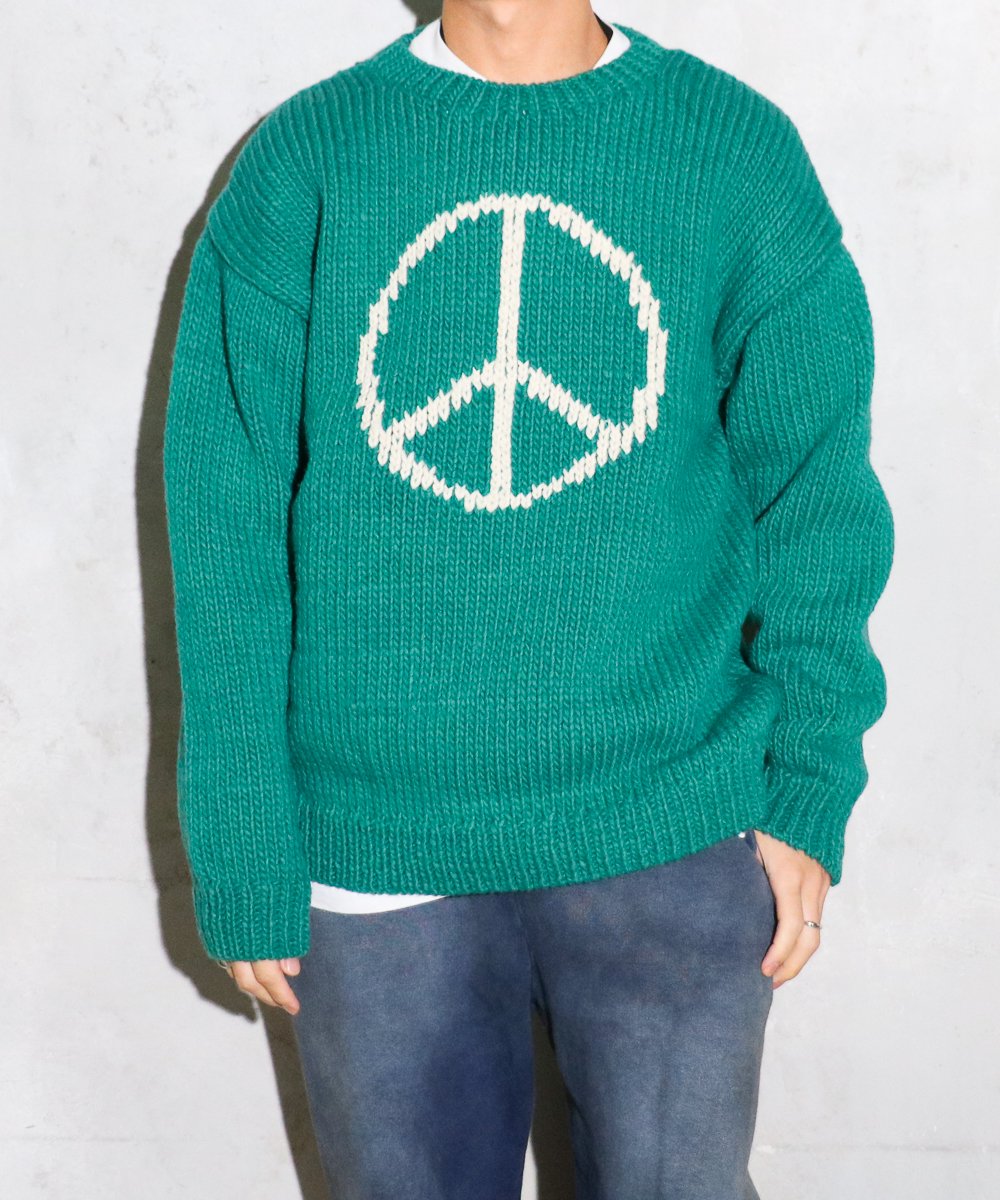 THRIFTY LOOK / PEACE HAND KNIT CREW