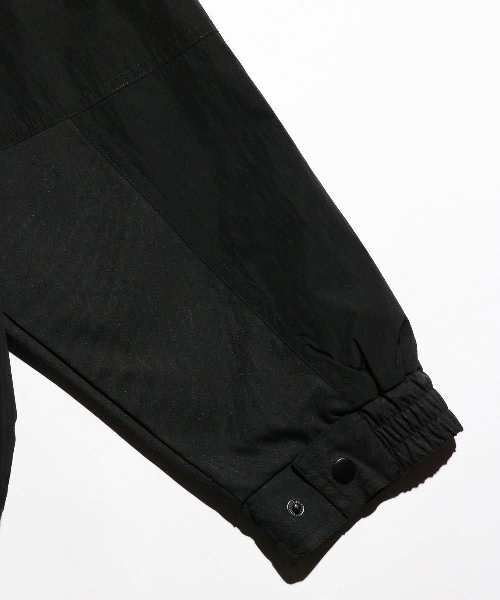 WILLY CHAVARRIA / MOUNTAIN PARKA RECYCTEX® WILLY CHAVARRIA / MOUNTAIN PARKA RECYCTEX®
