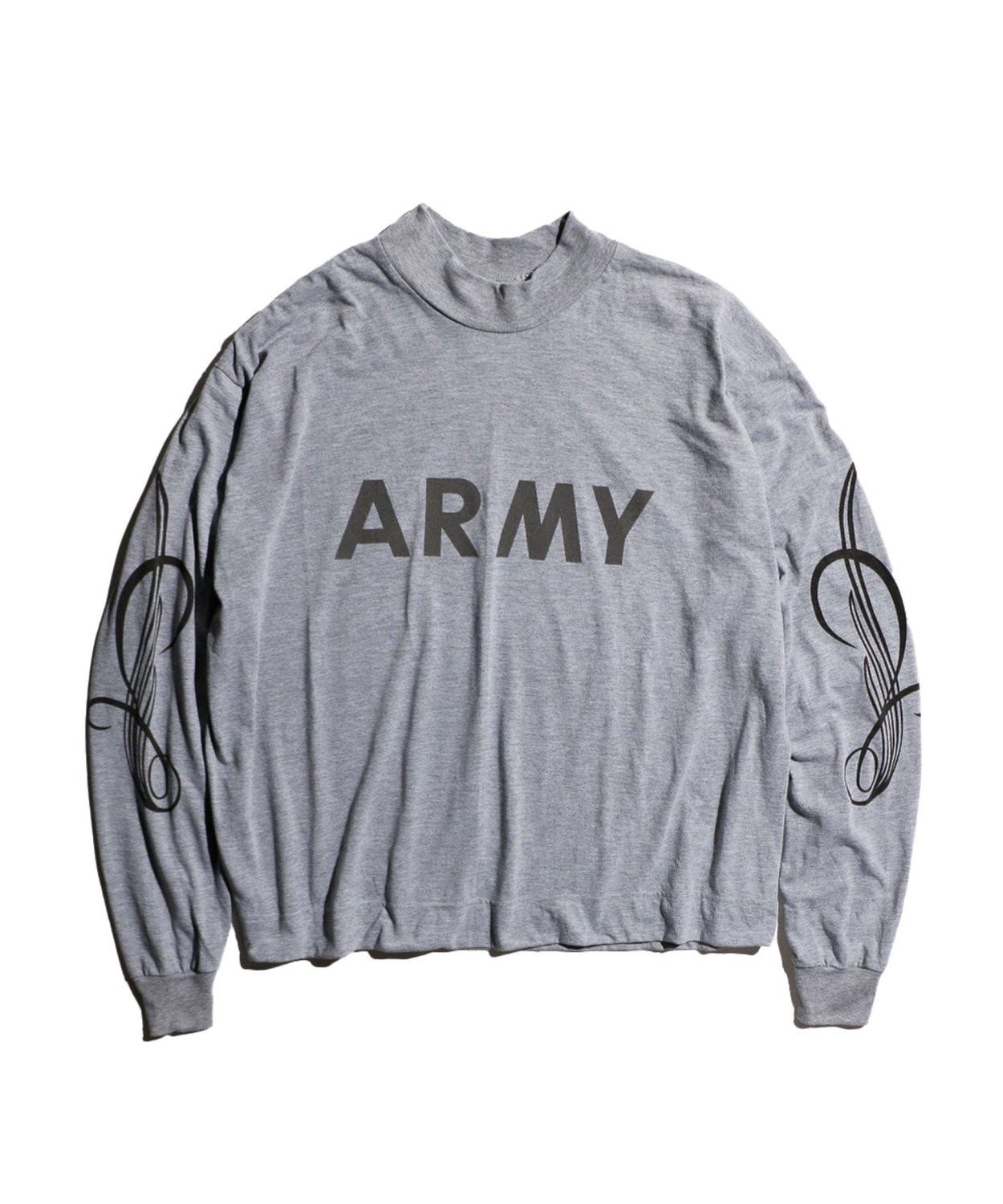 THRIFTY LOOK / ARMY OVER PRINTED LS TEE