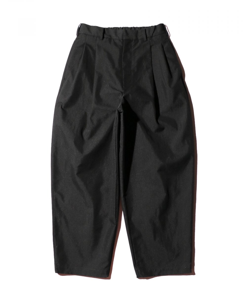 bukht / 2TUCK WIDE TAPERED TROUSERS