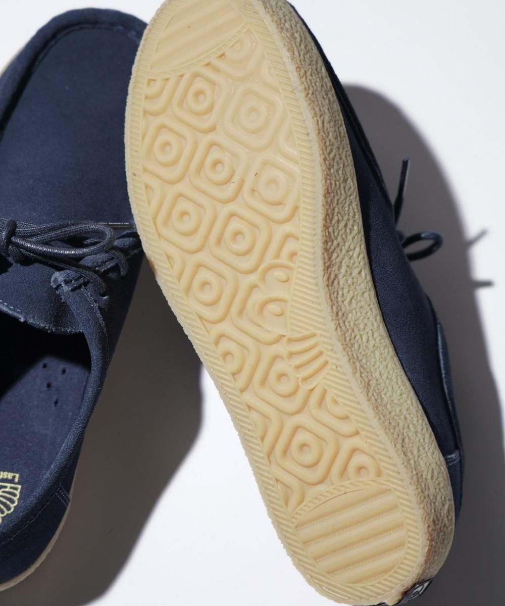 Last Resort AB / VM006 MOC SUEDE CLOUDY CUSH