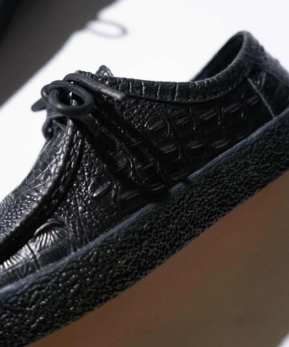 Last Resort AB / VM006 MOC LO BLACK CROC CLOUDY CUSH