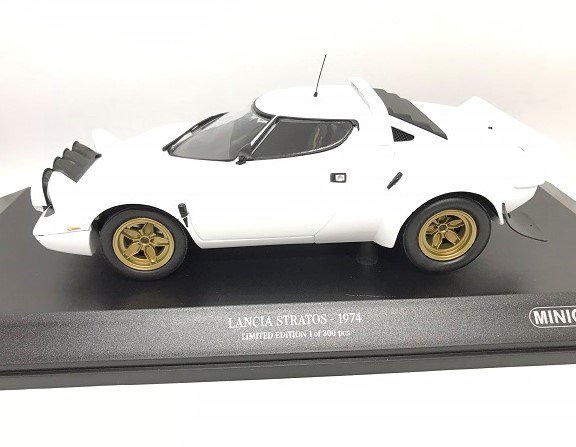 MINICHAMPS製 1/18ランチア ストラトス 1974 ホワイト - ミニカー専門店　Modellino -モデリーノ-