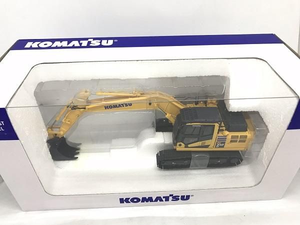 Amazon.com: Universal Hobbies Komatsu PC210LC-11 with Hammer