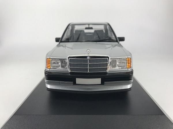 ミニチャンプス製 1/18 メルセデス ベンツ 190E 2.5-16 EVO 2 シルバー - ミニカー専門店 Modellino -モデリーノ-