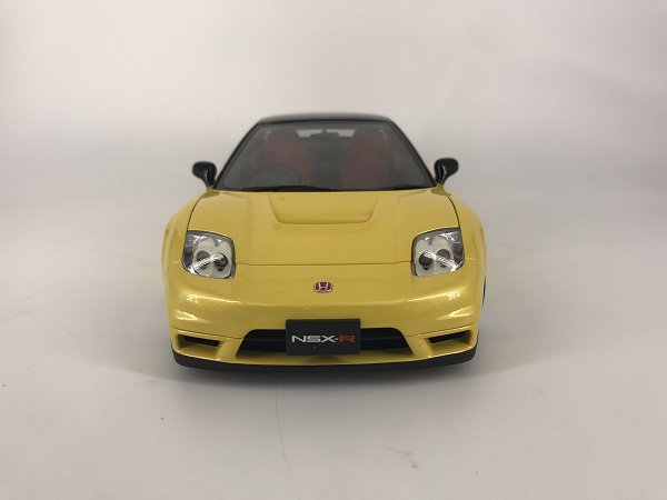 オートアート製 1/18 ホンダ NSX-R (NA2) (ｲﾝﾃﾞｨｲｴﾛｰ・ﾊﾟｰﾙ