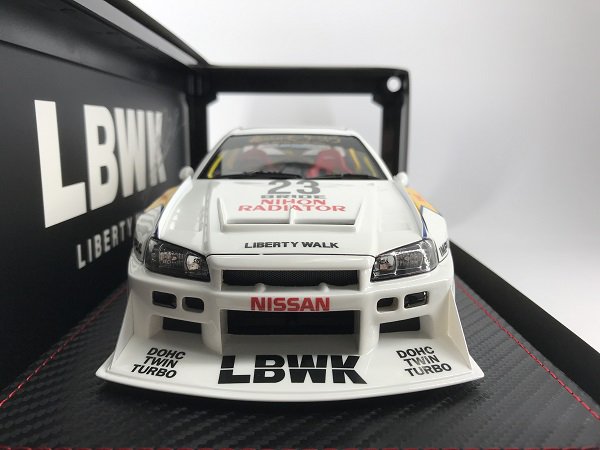 イグニッションモデル製 1/18 LB-ER34 スーパー シルエット スカイライン（ホワイト/イエロー） 加藤 渉フィギュア付き - ミニカー専門店  Modellino -モデリーノ-