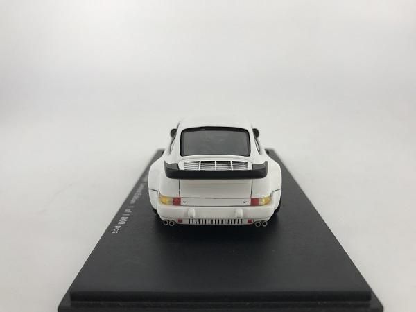 スパーク製 1/43 RUF BTR ライトウェイト (ホワイト) - ミニカー専門店