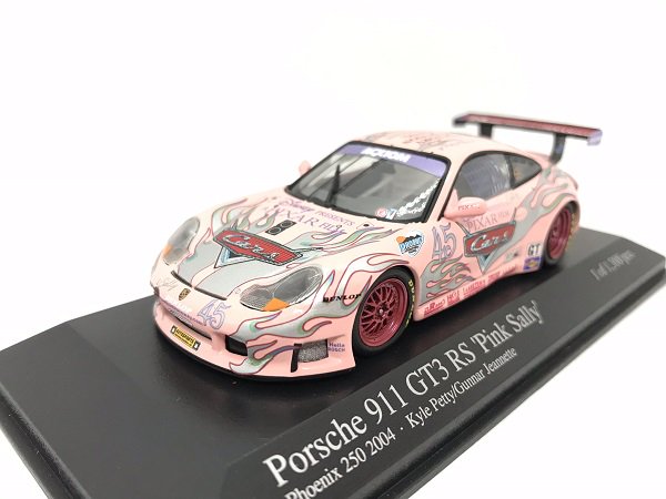 ミニチャンプス製 1/43　 ポルシェ　911 GT3 RS 'Pink Sally' 2004
