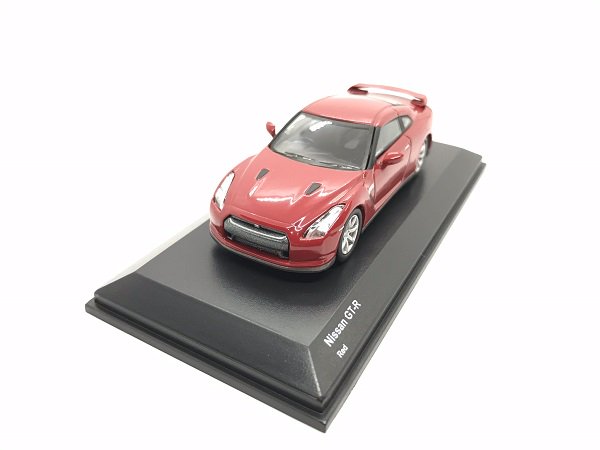 KYOSHO 1/64 Nissan GT-R (R35) Red