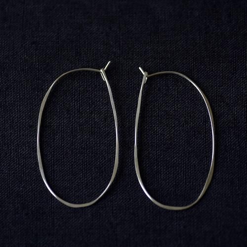 ピアス Oval Hoop Silver 丁寧なつくりで素材が良く流行にとらわれない