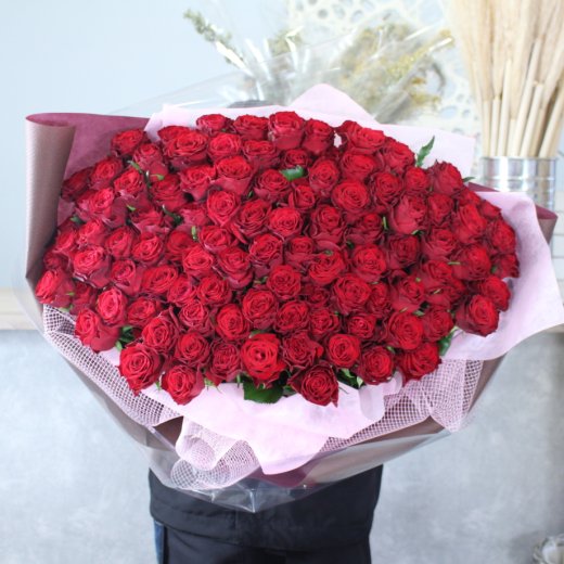 至極の赤いバラ 薔薇 100本の花束