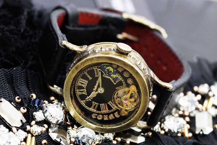 中華のおせち贈り物 ハンドメイド 腕時計