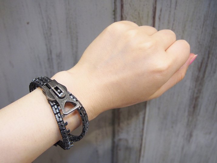 カガリユウスケ zip bracelet ジップ ブレスレット BKの通販 ｜A STORY