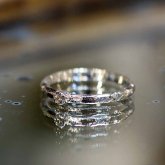 ダイヤモンドの指輪 槌目リング 2mm シルバー 一粒ダイヤ 指輪 SV