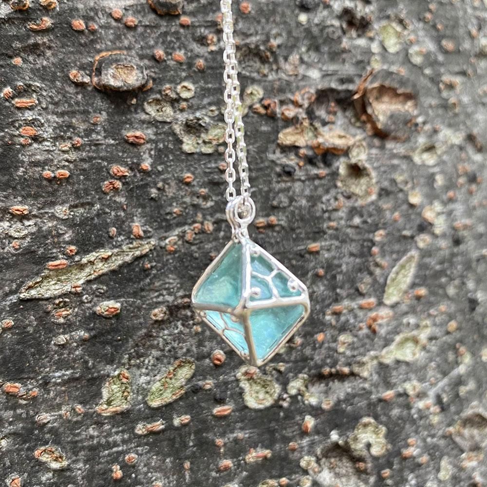 グリーンフローライト スカル モチーフ グリーンフローライト