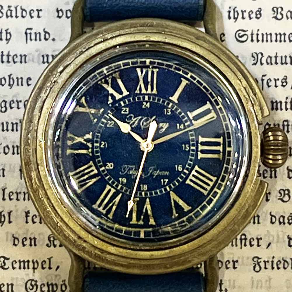 ブルー文字盤の腕時計 Retro レトロ ディープシー 藍色 メンズ