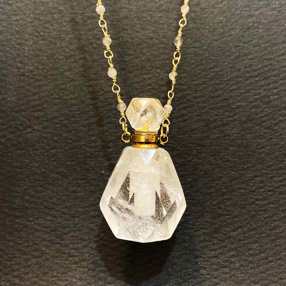 水晶（ホワイトクォーツ） 香水瓶 ネックレス 天然石アクセサリー| A STORY TOKYO