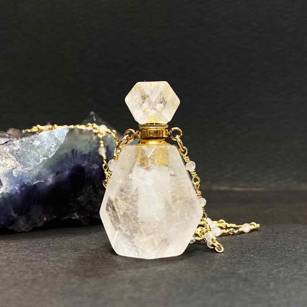 V6 Timeless Bijou ネックレスとオードパルファム香水のセット V6 Timeless × Bijou ネックレス - メルカリ