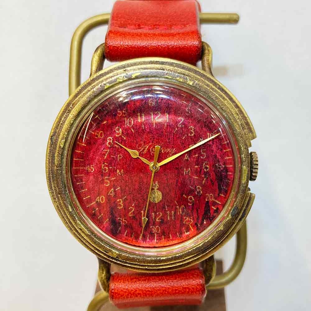 ヴィンテージ軍用時計デザインの手作り腕時計 Red | A STORY TOKYO