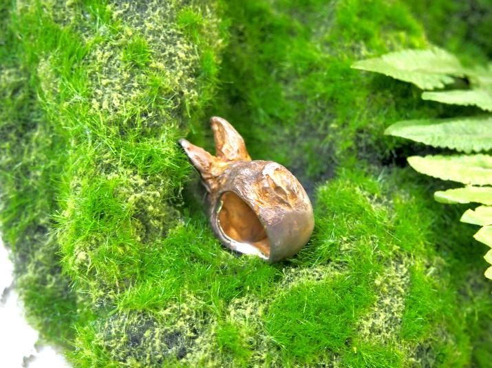 DECOvienya デコヴィーニャ 大きなウサギリング しっぽ付き｜A