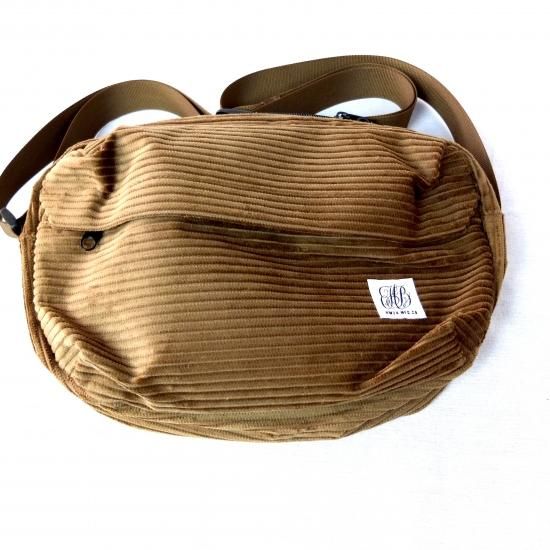 【受注生産品】 Bodybag Corduroy - BROSS HWZN バッグ