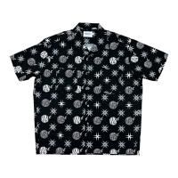 <img class='new_mark_img1' src='https://img.shop-pro.jp/img/new/icons5.gif' style='border:none;display:inline;margin:0px;padding:0px;width:auto;' />CROSSCODE SHIRT