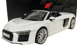 アウディ(AUDI)のミニカー｜ミニカーと自動車の雑貨・グッズの