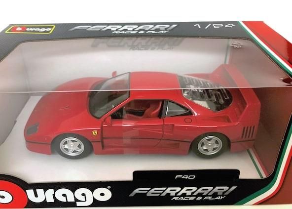 ブラーゴ 1/24スケール「フェラーリ/F40」（レッド）Race & Play 