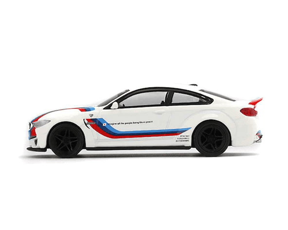 1/64スケール MINI GT「LB-WORKS BMW M4」(ホワイト)ミニカー