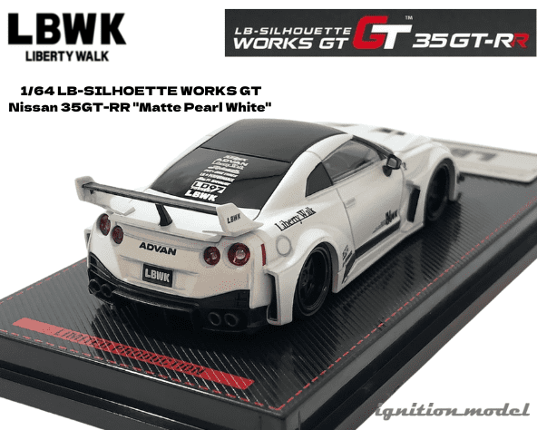 イグニッションモデル 1/64スケール「LBWK Silhouette WORKS GT 35GT-RR」(マットパールホワイト)ミニカー