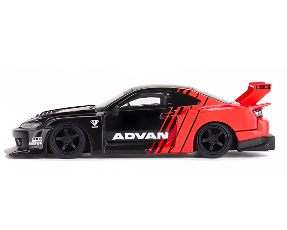 1/64スケール MINI GT「日産 LB-Super Silhouette S15 シルビア 1/64スケール MINI GT「日産 LB-Super Silhouette S15 シルビア