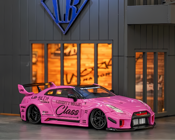 上品 CM 1/64スケール MODEL「LB 35GT-RR NISSAN WORKS SILHOUETTE ミニカー