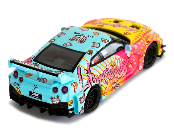 1/64スケール MINI GT「LB-Silhouette WORKS GT NISSAN 35GT-RR 1/64スケール MINI GT「LB-Silhouette WORKS GT NISSAN 35GT-RR