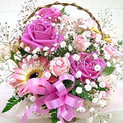 かわいいピンクの生花アレンジメントall4500 フラワーギフト