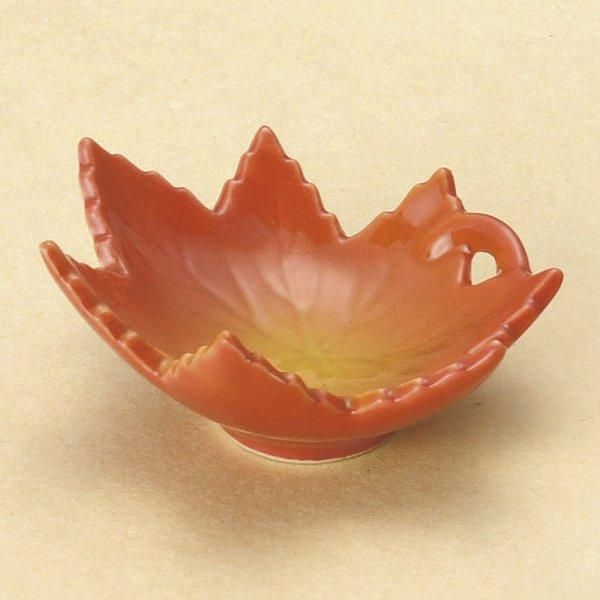 もみじ型赤珍味入 約7cm 和食器 楕円・変形鉢 豆鉢 レッド系 業務用