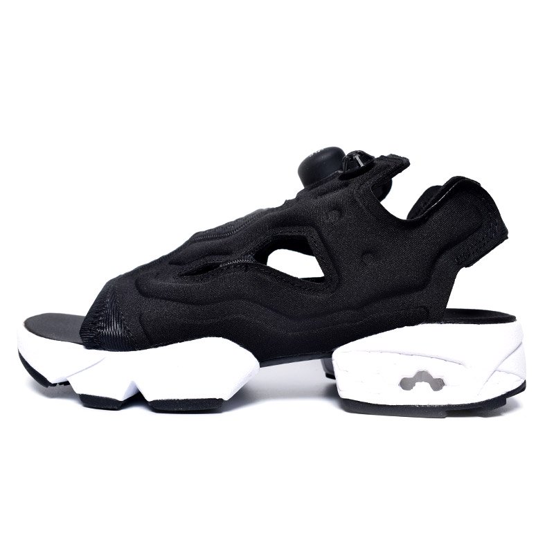 REEBOK INSTAPUMP FURY SANDAL BLACK × WHITE リーボック インスタ