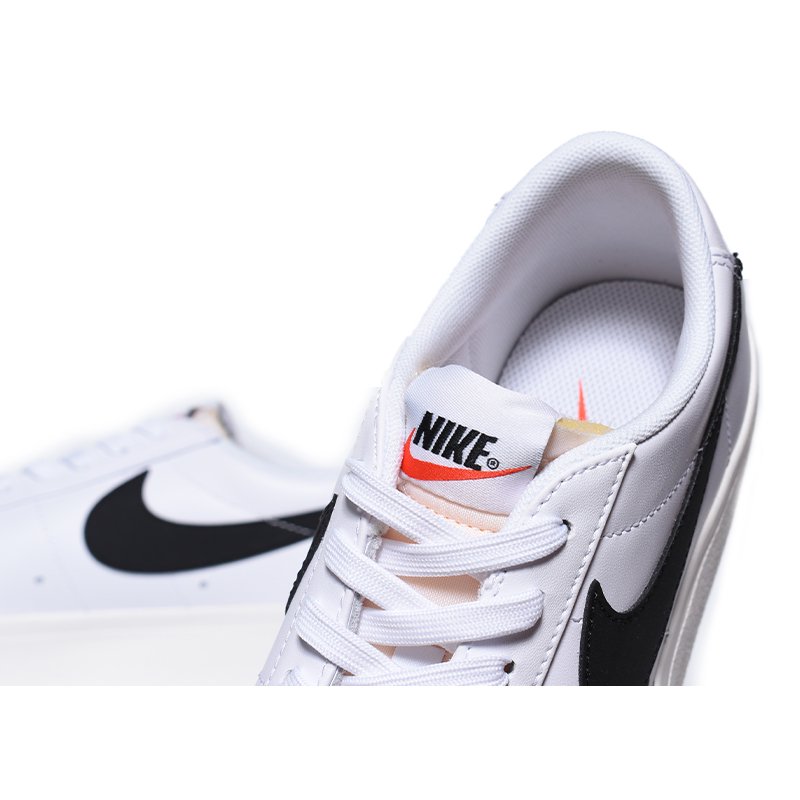 NIKE W BLAZER LOW PLATFORM WHITE × BLACK ナイキ ウィメンズ