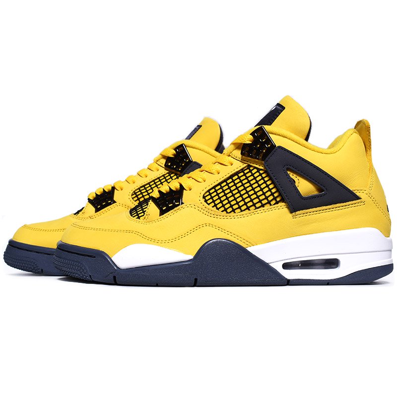 NIKE AIR JORDAN 4 RETRO 