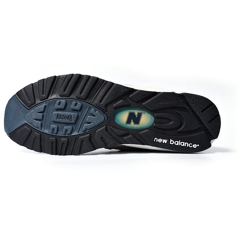 NEW BALANCE M990GY2 