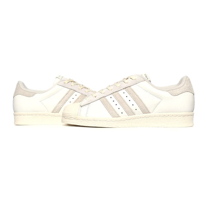 adidas SUPERSTAR 82 