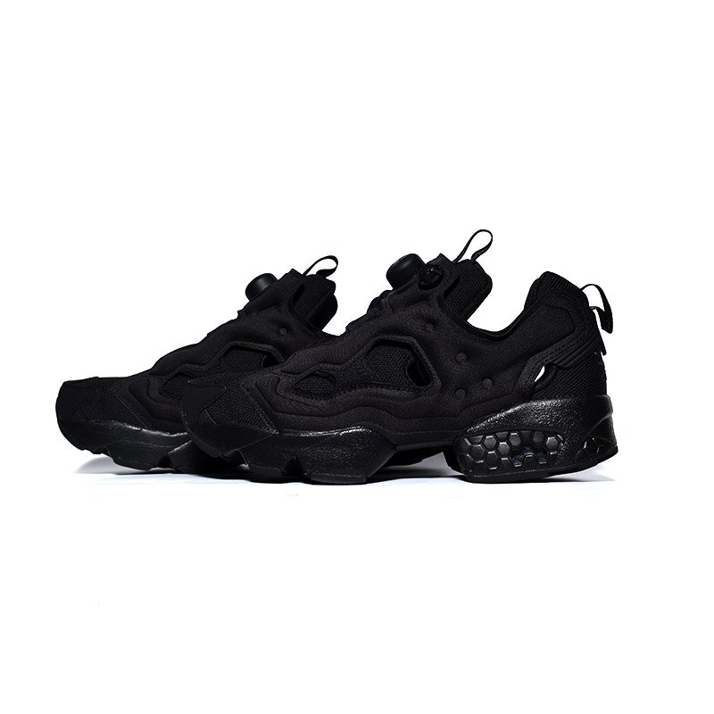 REEBOK INSTA PUMP FURY OG ”TRIPLE BLACK” リーボック インスタ