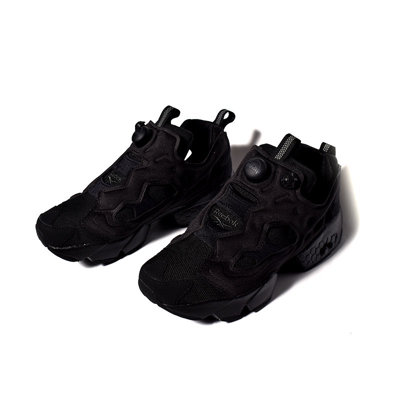 REEBOK INSTA PUMP FURY OG ”TRIPLE BLACK” リーボック インスタ