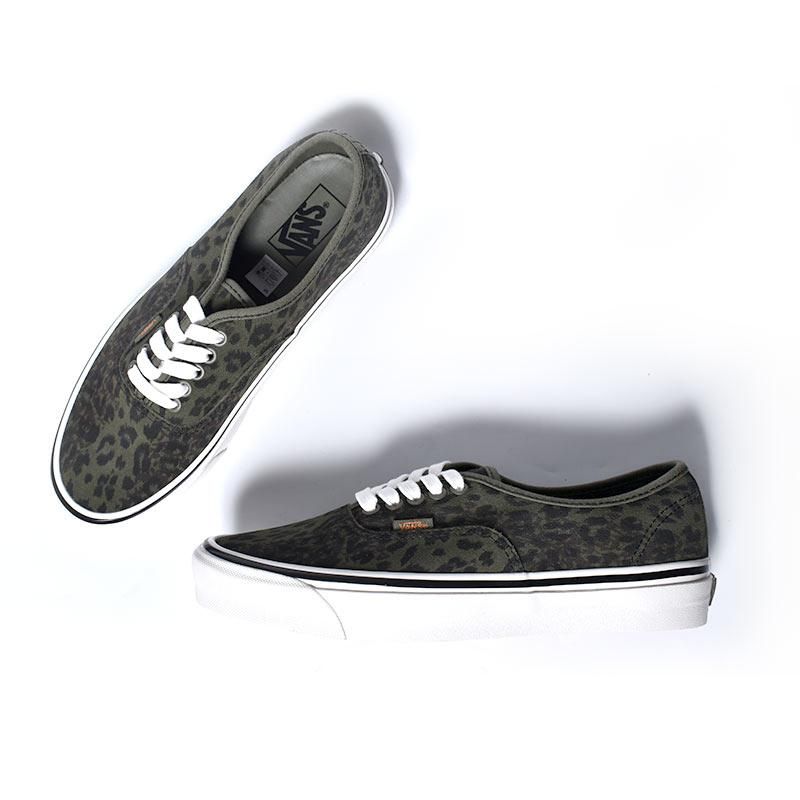 【レア】VANS バンズ スニーカー 24.5cm ブラック×レオパ柄