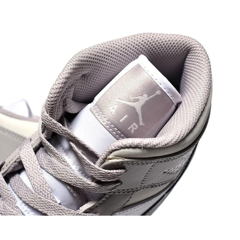 日本未発売 NIKE AIR JORDAN 1 MID 