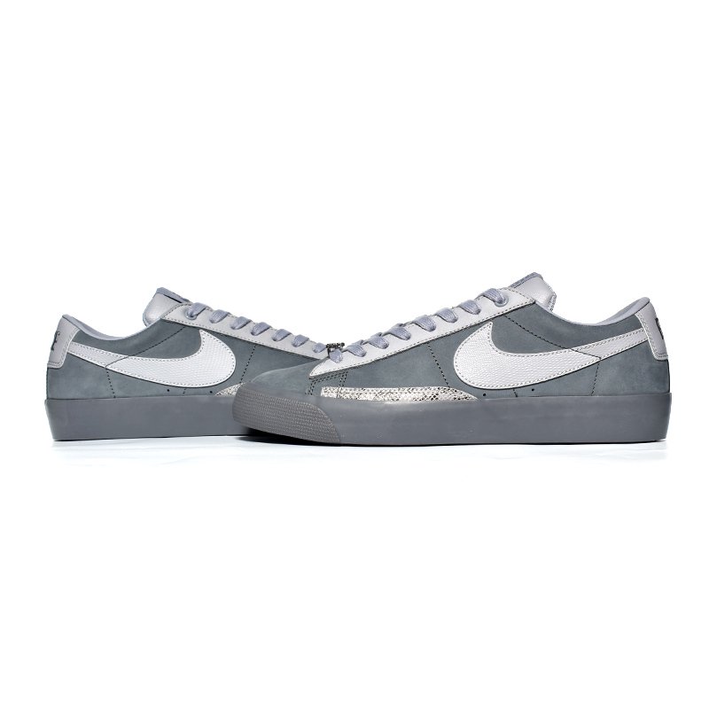 FORTY PERCENT AGAINST RIGHTS × NIKE SB ZOOM BLAZER LOW QS 